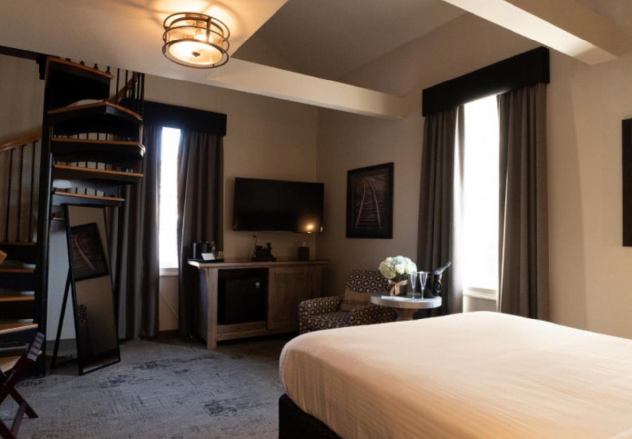 The Railroad Inn คูเปอร์สทาวน์ ภายนอก รูปภาพ